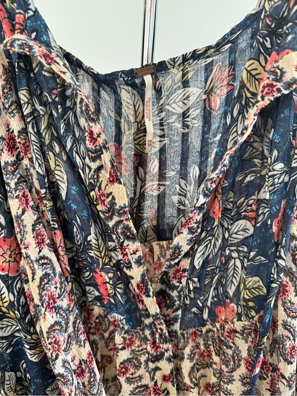 Free People Estelle Chiffon Maxi Dress XS Boho Floral Cottagecore - Picture 9 of 9